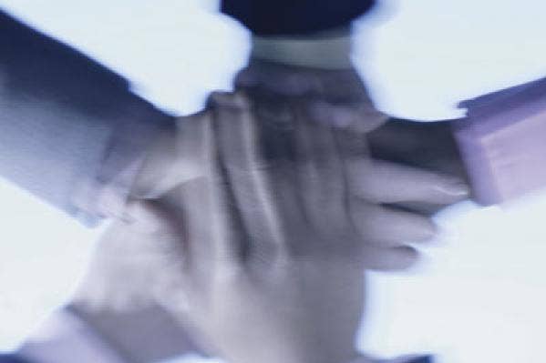 ARTICLE TITLE HERE